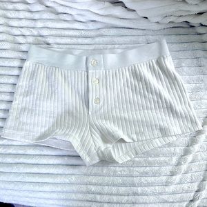 brandy melville boy shorts OS